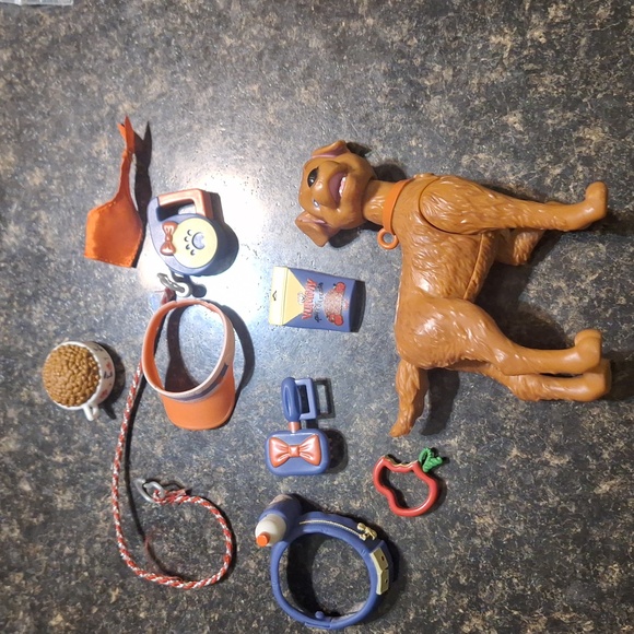 Disney Ily 4EVER Inspired by Snow White Dog Accessory Pack - Picture 1 of 4